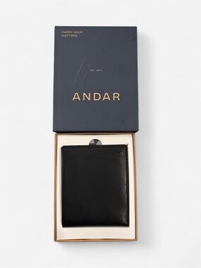 Andar Diplomat Wallet - New with box